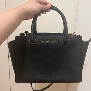 Micahel Kors Black leather bag